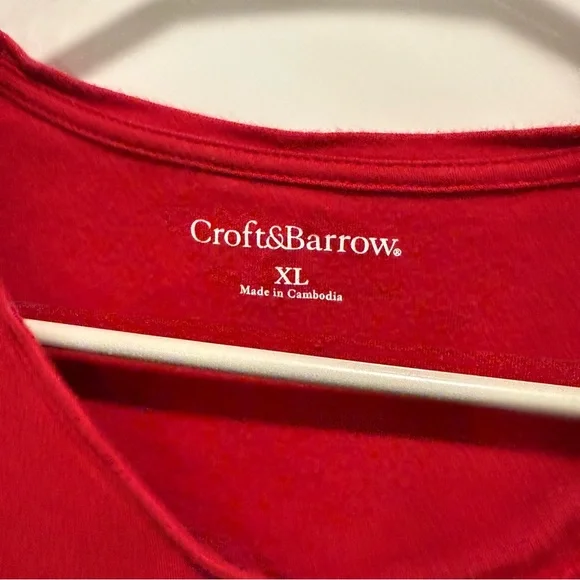 croft & barrow Women's Long Sleeve Red Tee - Picture 3 of 7